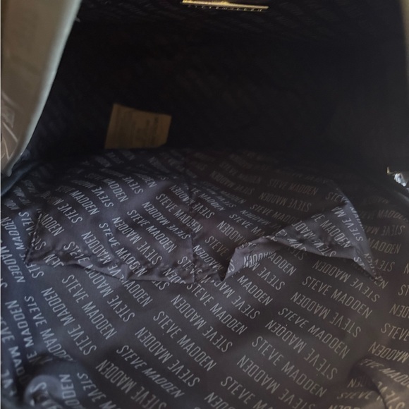 Steve Madden Dark green Backpack NWT! 2fer - Picture 4 of 10